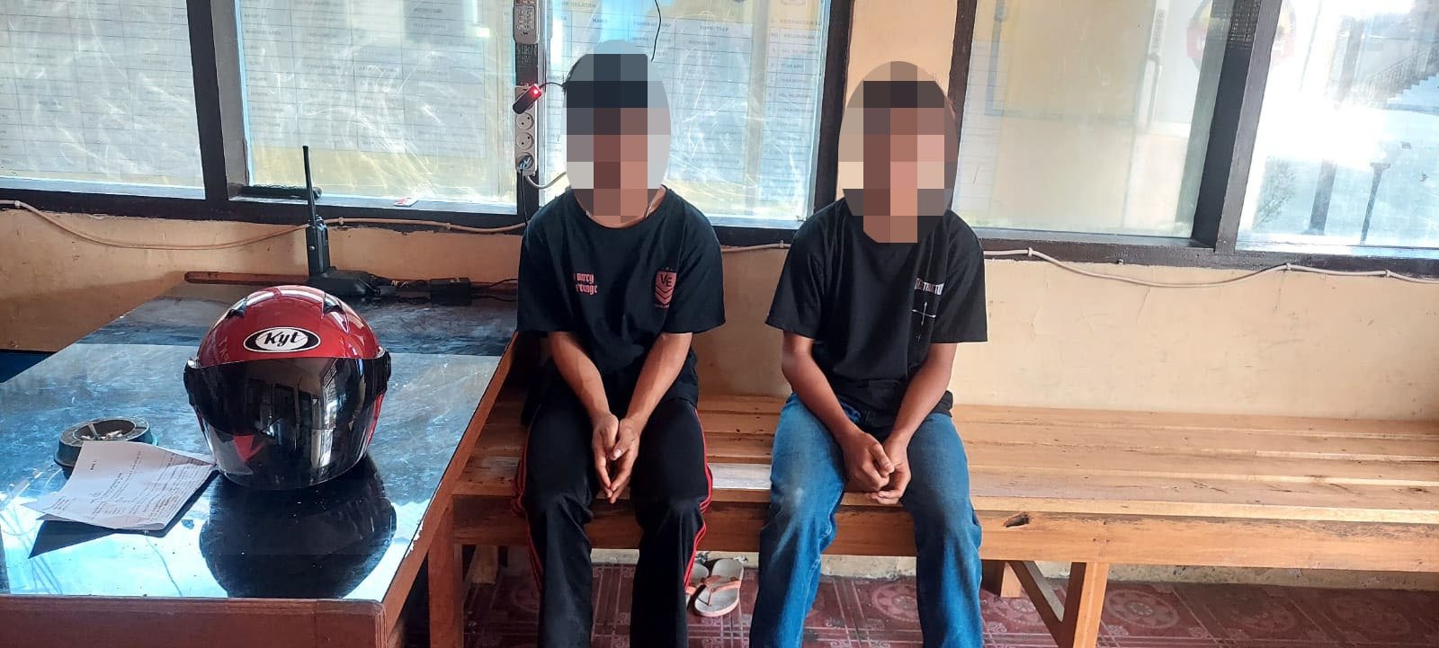 Dua Pelaku Pencuri Helm