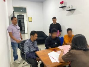 00 Dua Tersangka mmmmm