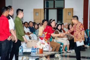 Bupati Amirudin Hadiro Kegiatan KKR Oikumene